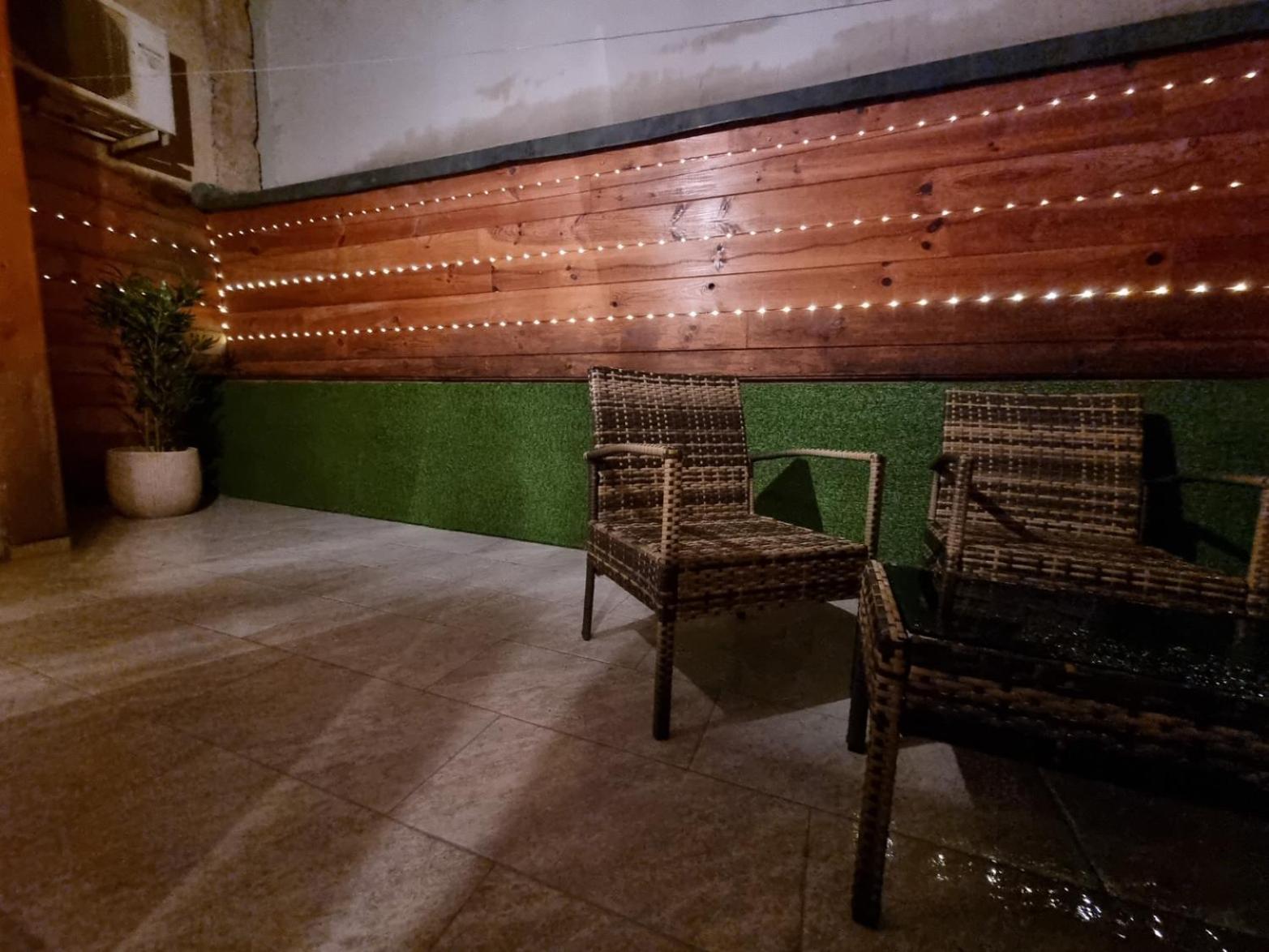 Agreable Appartement Avec 2 Places De Parking Dans Le Garage Beziers Exterior photo